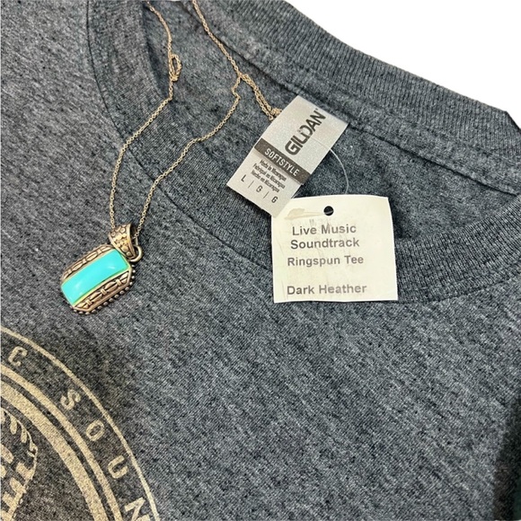 NWT ~ Nashville Music Band Tee - Picture 6 of 7